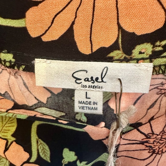 Bohemian Swing Dress with Floral Print With Border Hem and Sleeve - Picture 10 of 11